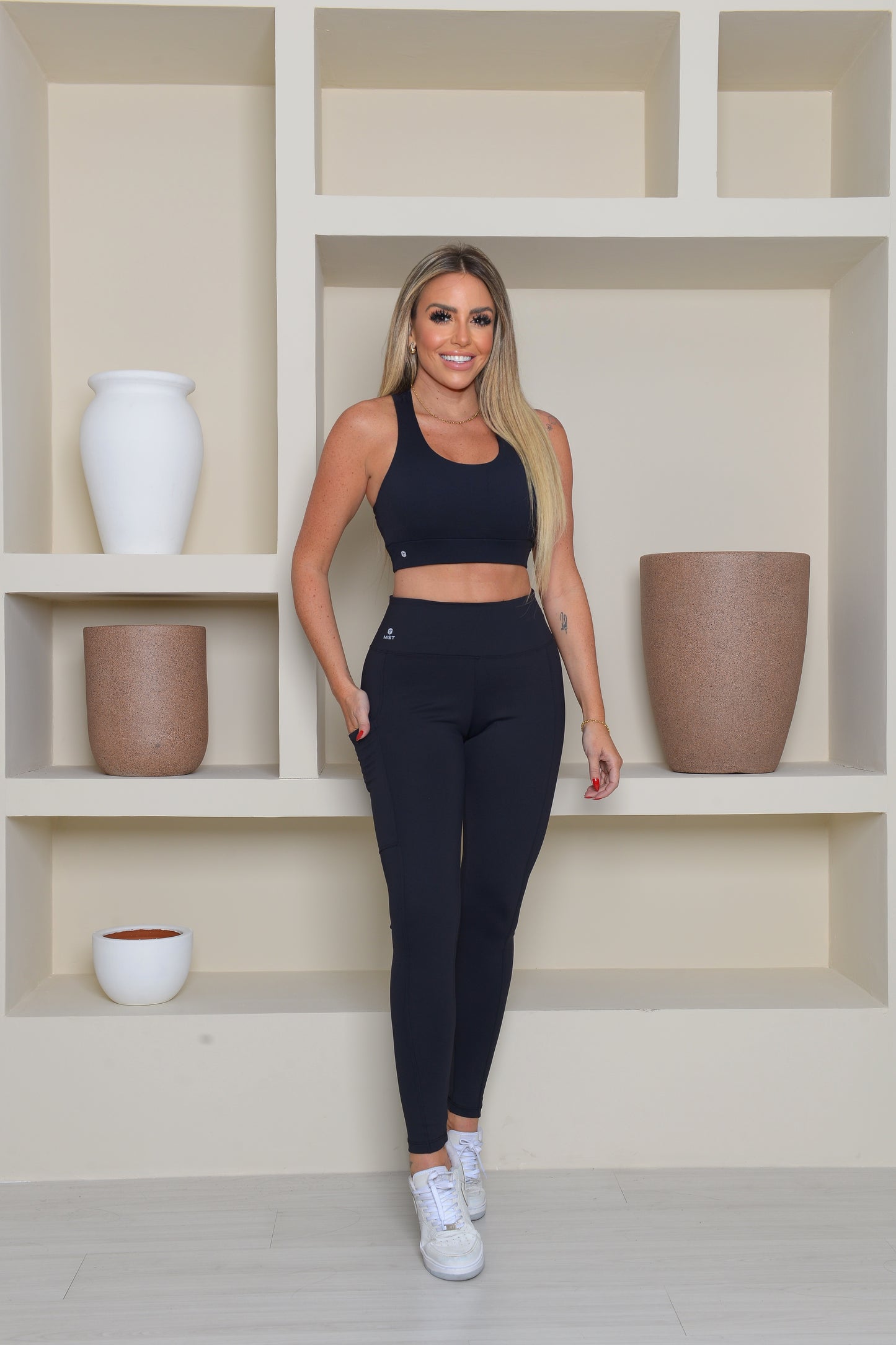 Calça Legging com Bolso-Preta