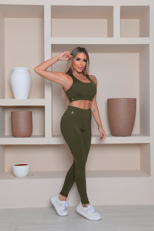 Calça Legging com Bolso-Militar